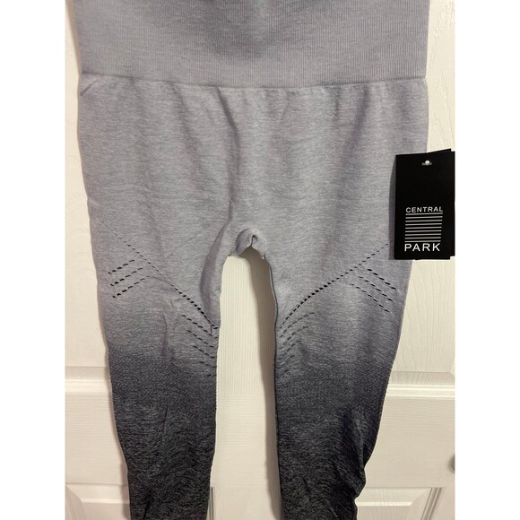 Central Park Slimming Performace Compression Leggings Size XS/S New With Tags - Picture 5 of 7